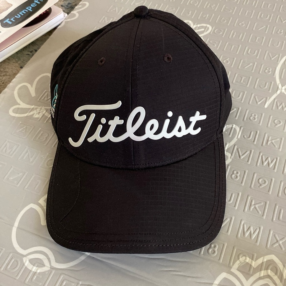 Mens Titlest Golf Hat
